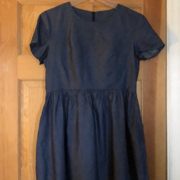 Chambray dress with pockets - New, Sz. Lrg. - Picture 2 of 3